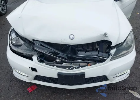 2014 Mercedes-Benz C 300 Sport 4Matic from USA, damaged, VIN WDDGF8AB7EA934983